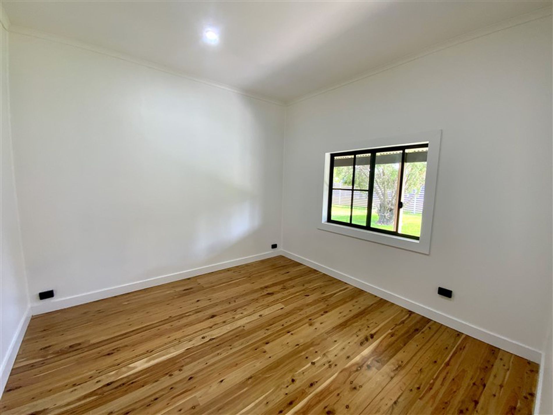 57 Reymond Street, Forbes