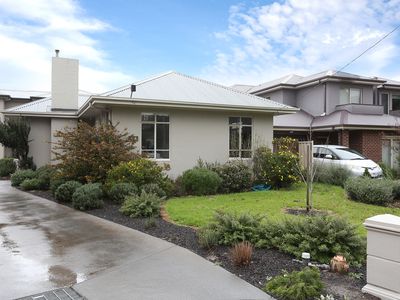 1 / 6 Narvik Crescent, Heidelberg West