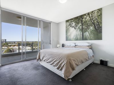805 / 19 THE CIRCUS, Burswood
