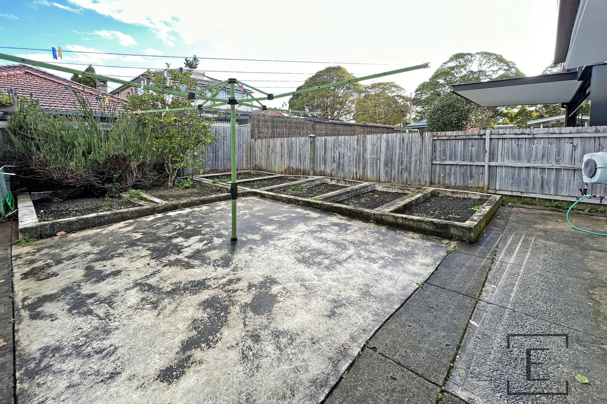37 Russell Street, Russell Lea