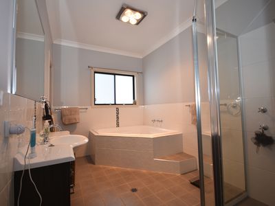 9 Old Homestead Drive, Dubbo