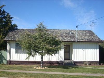 70 Albert Street, Horsham