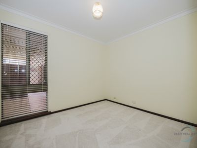 7 Oldham Street, Hillarys