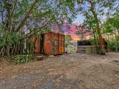 230 Wheewall Rd , Berry Springs