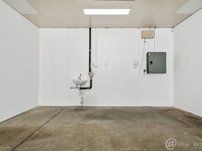 shop 6 / 16-18 Emu Street, Emu Park