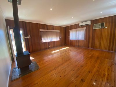 4 Edward Place, Canley Heights