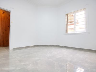 2 / 2 Browning Avenue, Lakemba