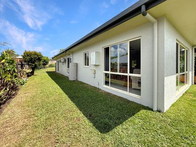 6 CORNISH CLOSE, Atherton