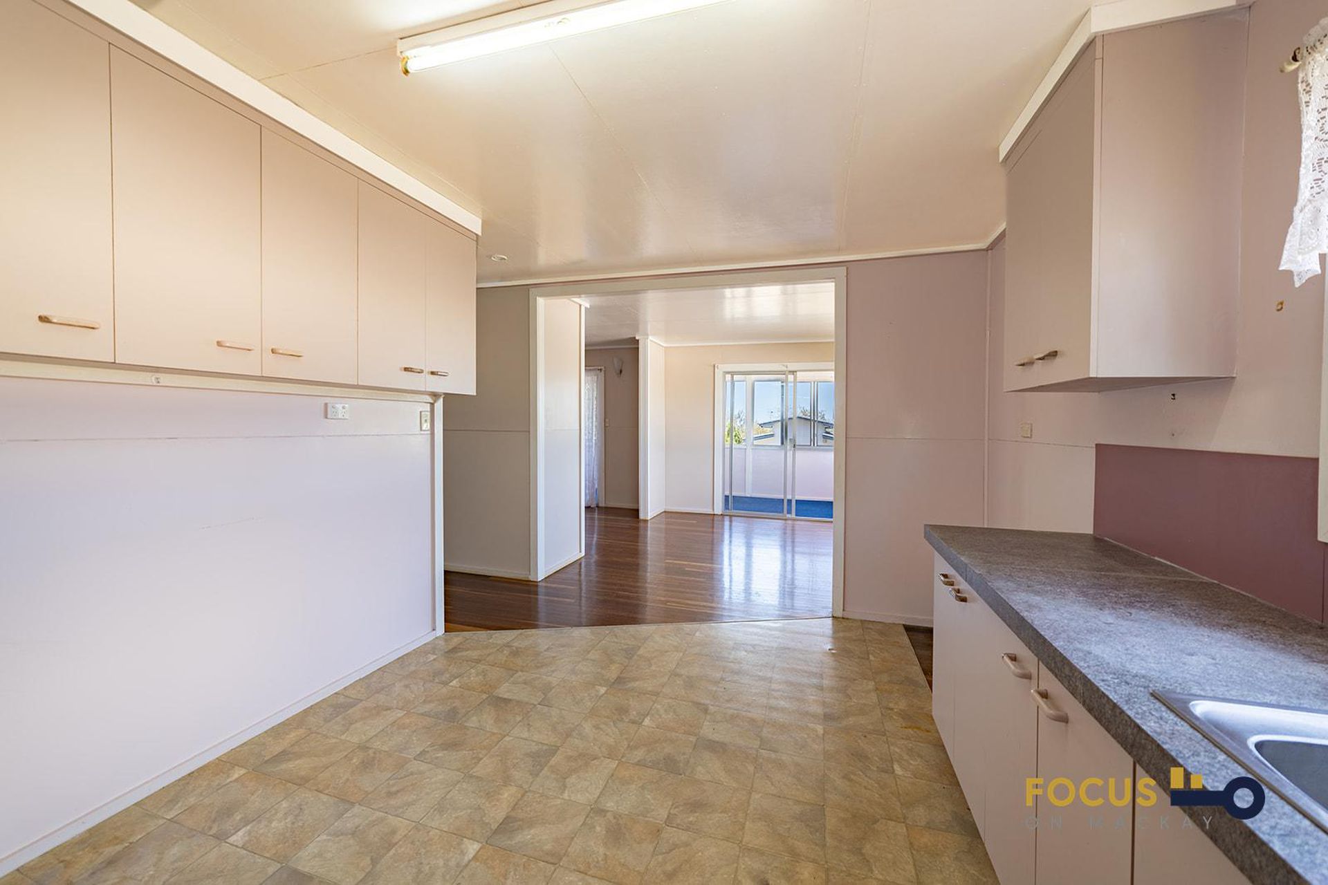 54 Westcott Ave, Campwin Beach