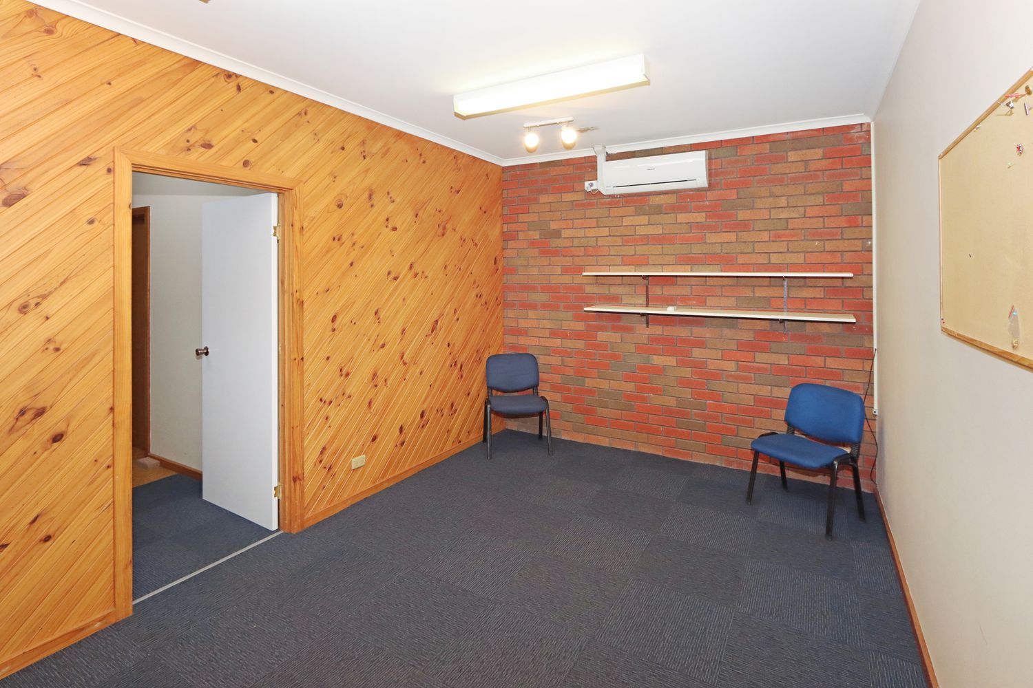 90B Elizabeth Street, Edenhope