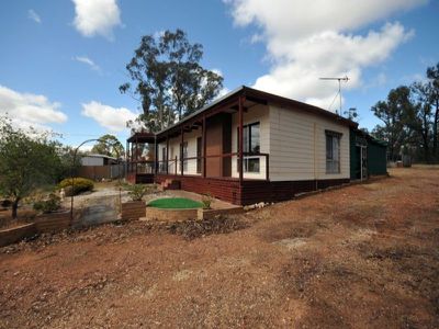 25 Gladstone Street, Tarnagulla
