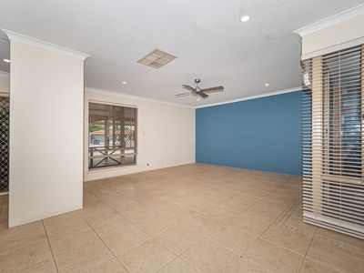 13 Glenarber Way, Willetton