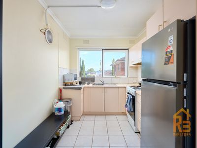 11 / 4-6 Manatunga Street, Clayton