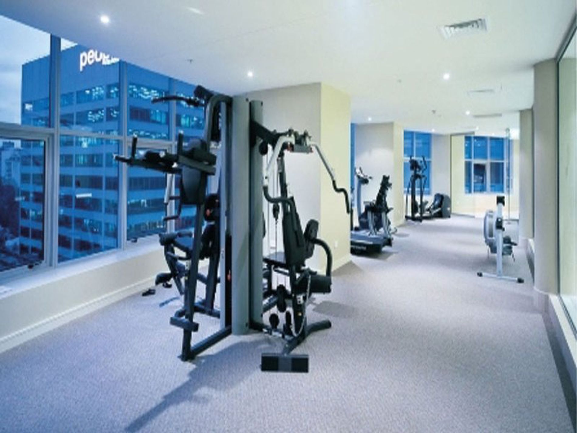 2203 / 77-81 Berry Street, North Sydney