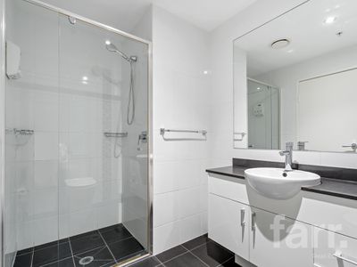 1409 / 2 Aqua Street, Southport