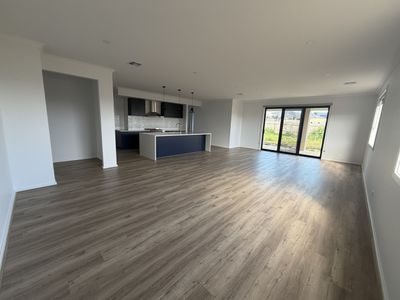 16 Sommerville Boulevard, Warrnambool