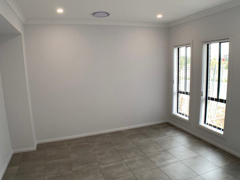 13 Water Gum Road, Gregory Hills