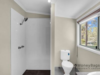 56 Marjorie Court, South Maclean