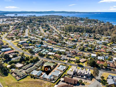 17b Eric Fenning Drive, Surf Beach