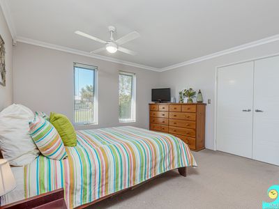 6 Jetty Loop, Yanchep