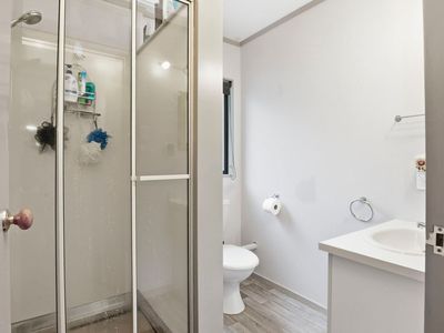 2 / 18 Sailmaker Close, Whitby