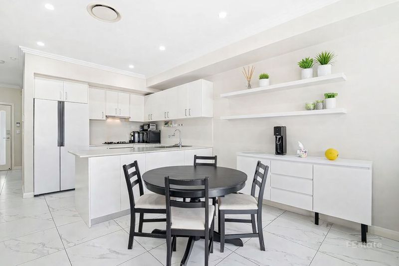 5 / 21 Girraween Road, Girraween