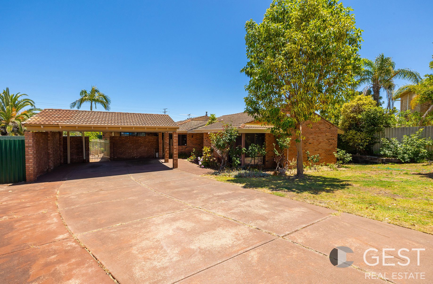 10 Richards Place, Noranda GEST Real Estate