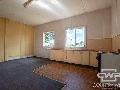 1 / 15 Balblair Street, Guyra