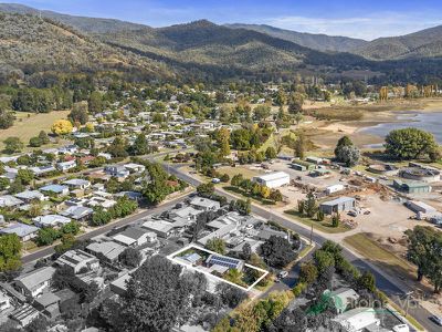 4 Freeburgh Avenue, Mount Beauty