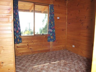 323 Dulcia Road, Gordon