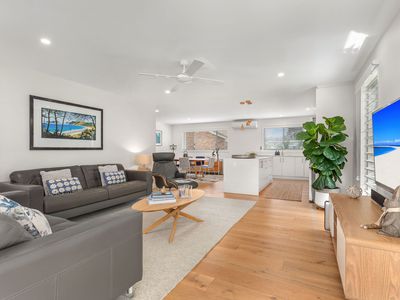 1 / 8 Minnibah Circuit, Forster