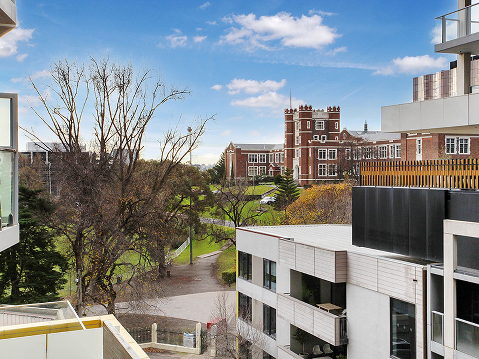 403 / 45 Claremont Street, South Yarra