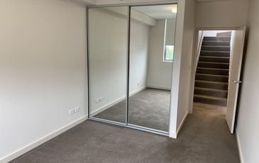 18 / 1 Monash  Road, Gladesville