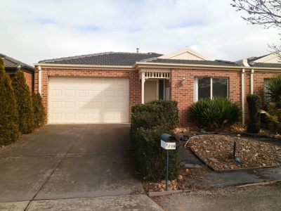 1 / 19 Cootamundra Court, Werribee