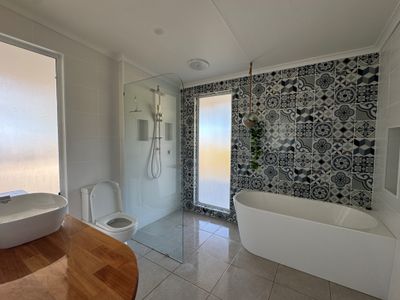 1353 Midge Point Road, Midge Point
