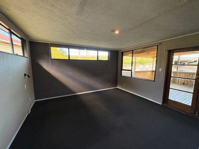 96 South Road, The Glen