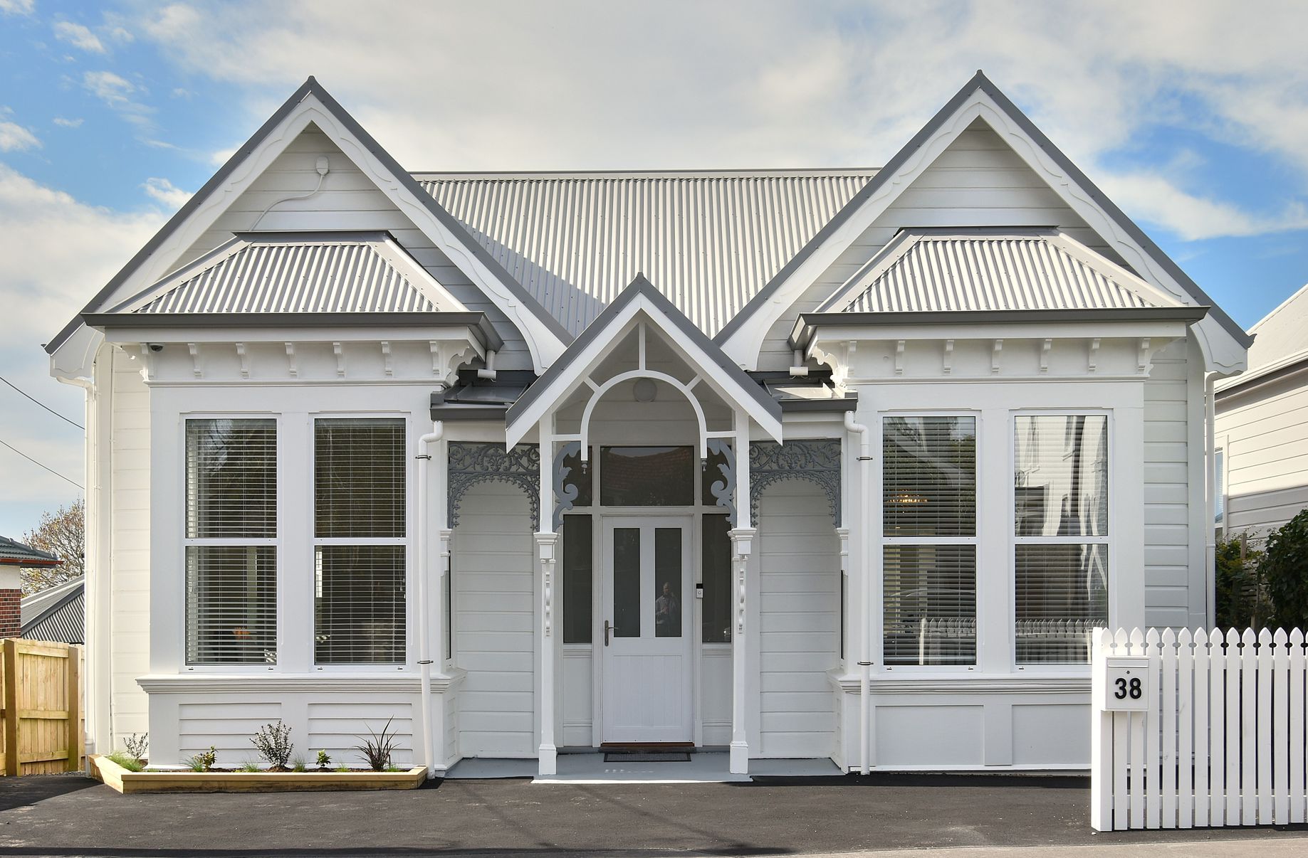 38 Highgate, Belleknowes
