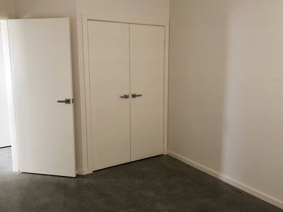 1 / 33 Caravel Crescent, Shell Cove