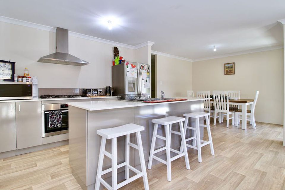 24 Vickers Road , Baldivis