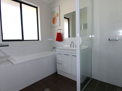 117 Macrae Place, Failford