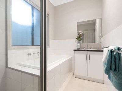3B Southern Terrace, Holden Hill