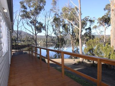 17 Chuter Street, Deep Bay
