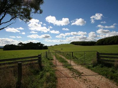 226 Hursts Road, Lileah
