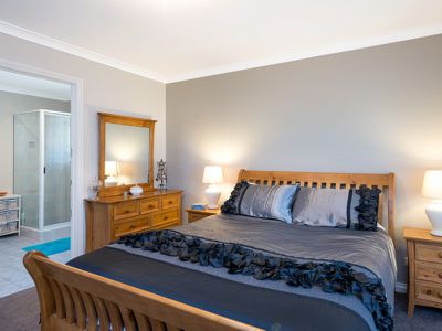 17 McCleery Street, Somerville