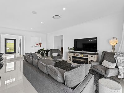 53 Caffery Drive, Haigslea