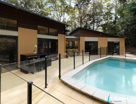 Tranquil Acreage Retreat in Sought-After Doonan image 2
