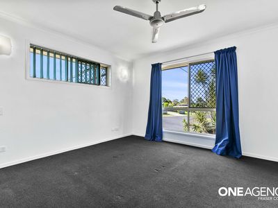 90 Lauren Street, Urangan