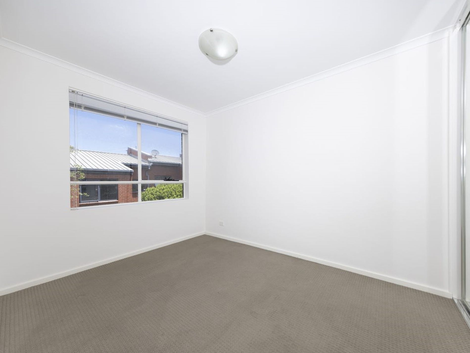 17 / 146 Hyde Street, Yarraville