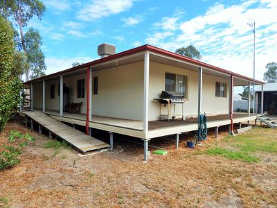 11-13 Wattle Street, Koondrook
