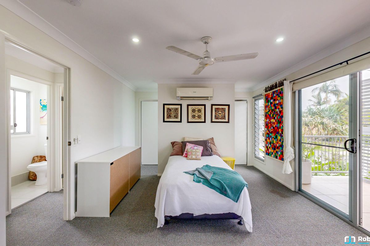25 Myles Street, Tewantin